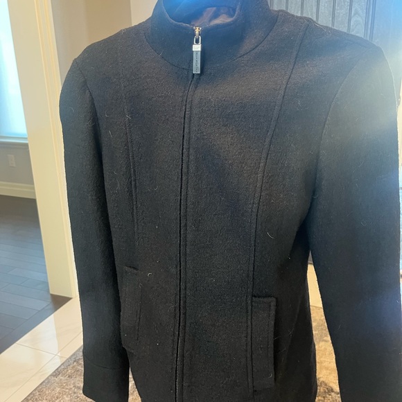 Della Spiga Italy đź–¤wool viscose very tailored black jacket very edgy and trimđź–¤ - Picture 15 of 17